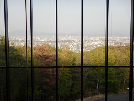 27th_mezasou1.jpg(53014 byte)