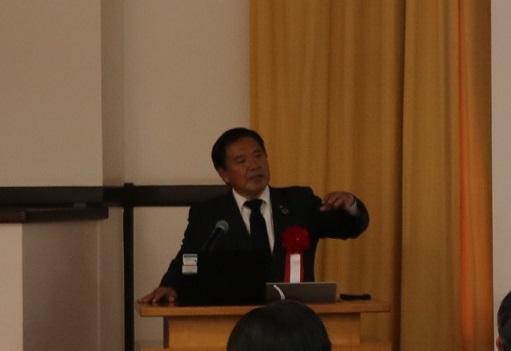 sp-seminar_11.jpg(33989 byte)